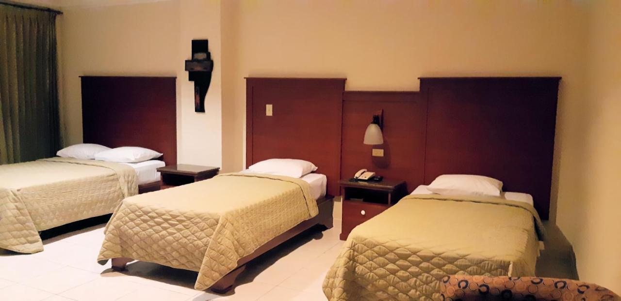 Hotel Castilla ديفيد المظهر الخارجي الصورة